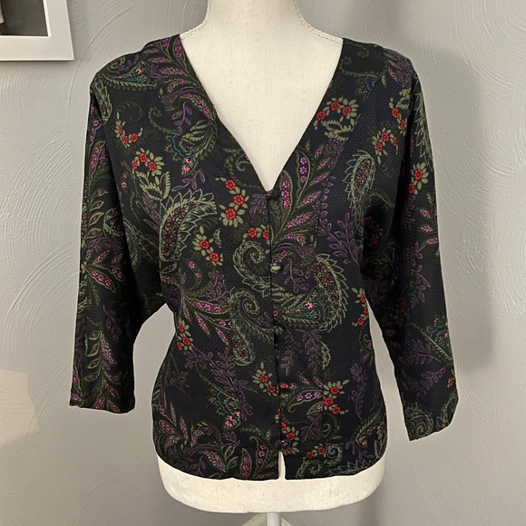 Jessica Simpson Women’s blouse dark green paisley button down 3/4 sleeves Size M - Picture 1 of 6